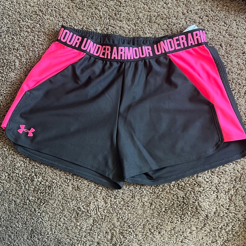 Under Armor womens shorts size small. Dark Grey/hot pink